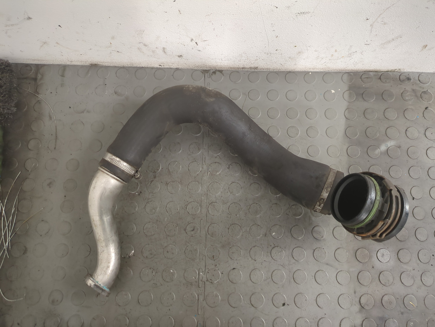 Патрубок интеркулера