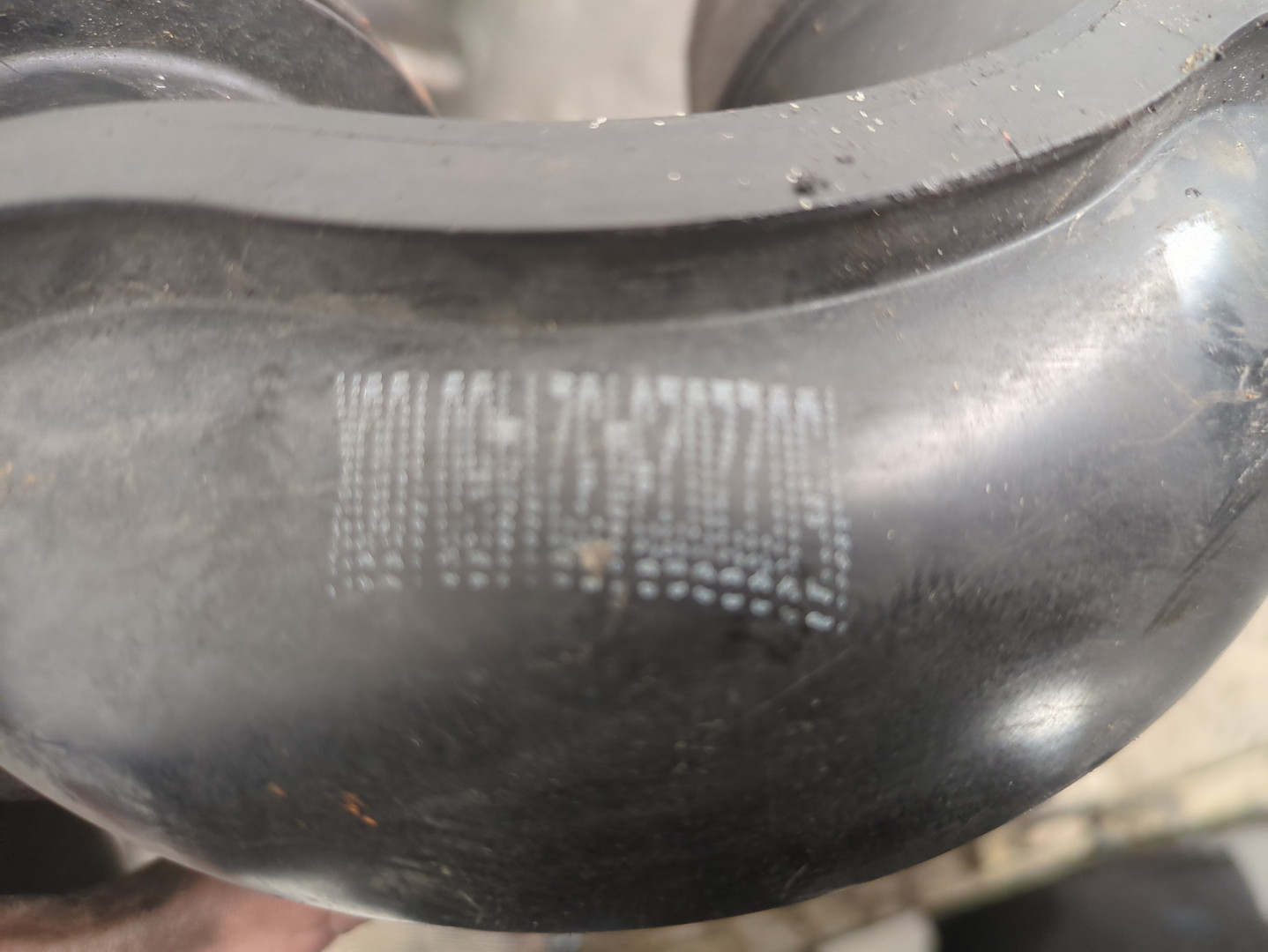 Патрубок интеркулера