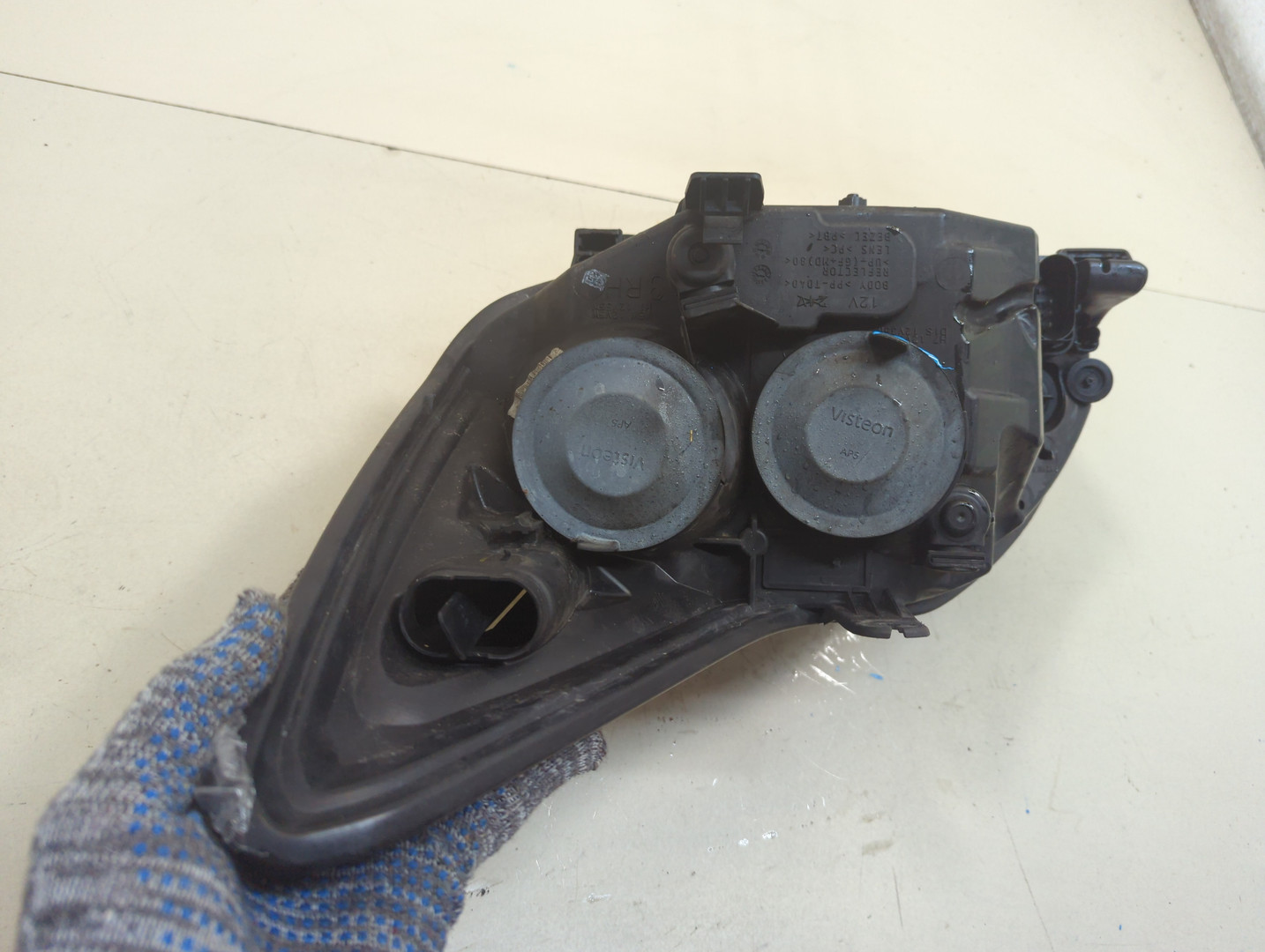 Фара правая