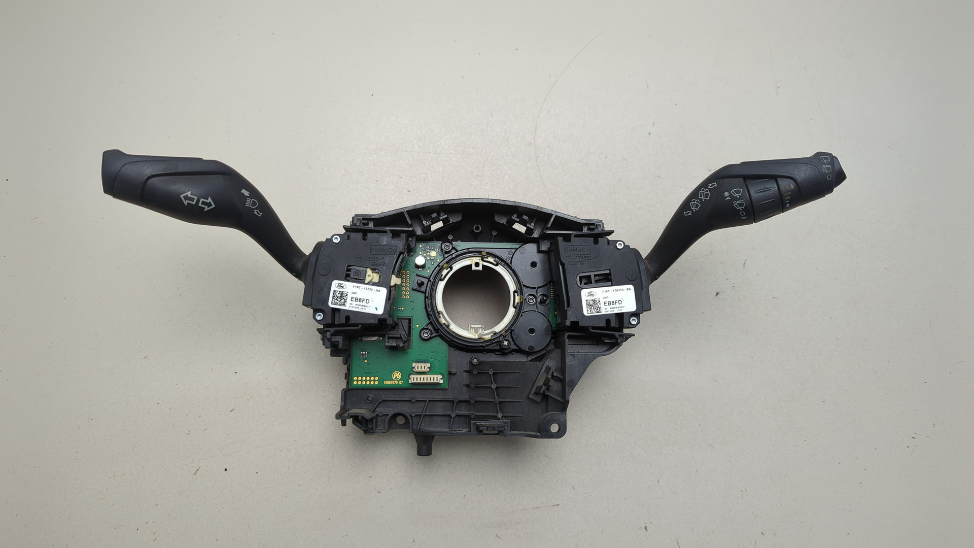 Переключатель подрулевой