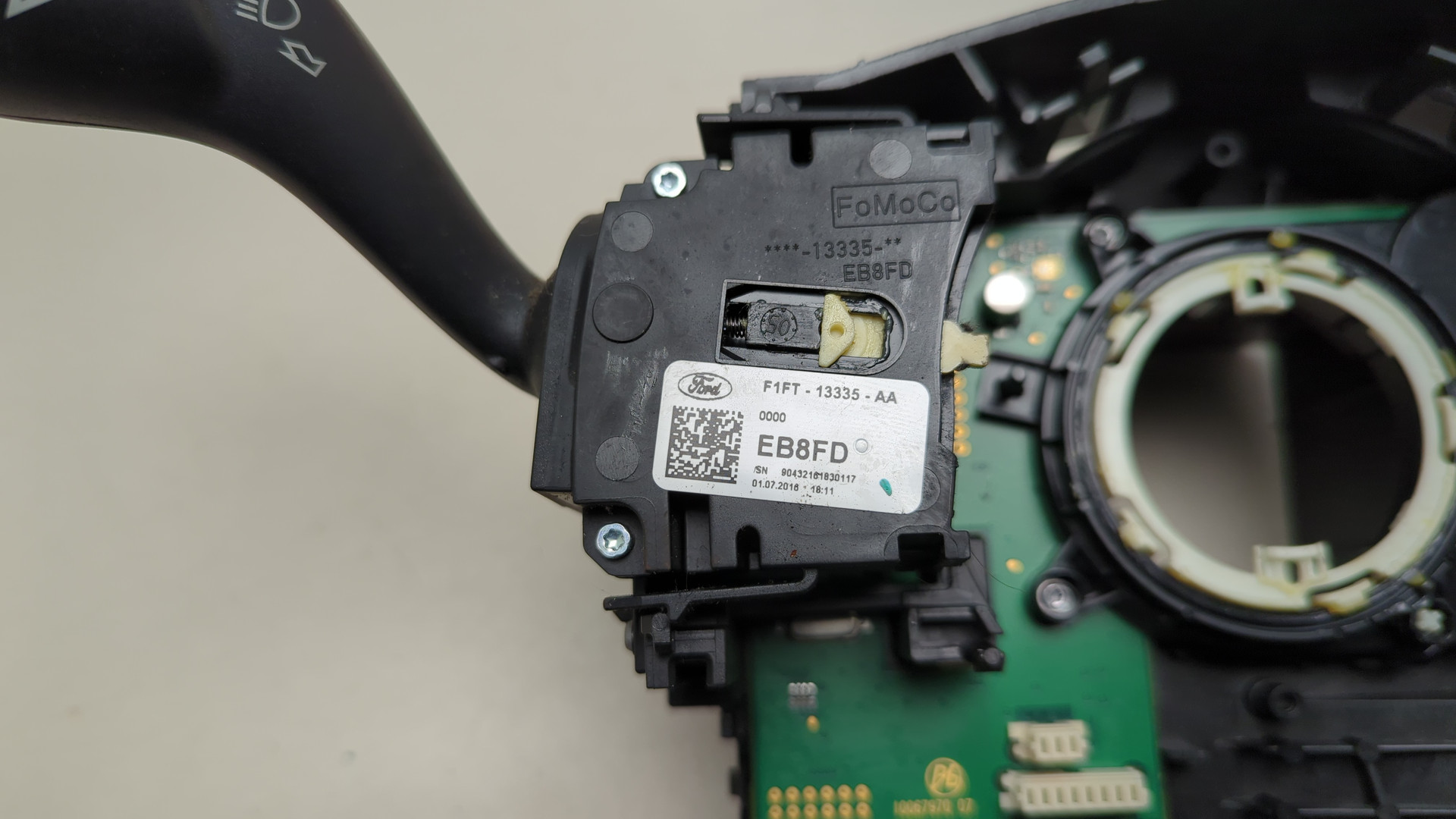 Переключатель подрулевой