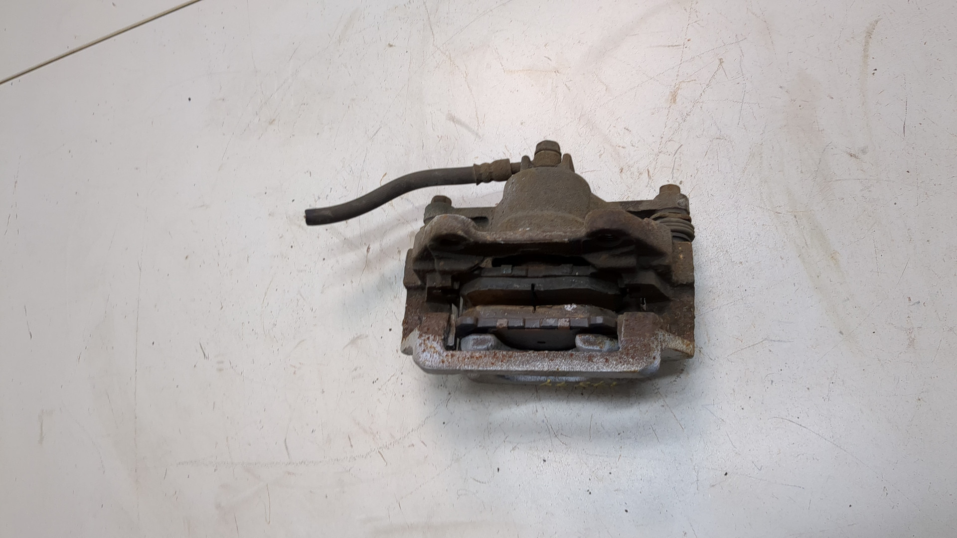 Суппорт задний правый