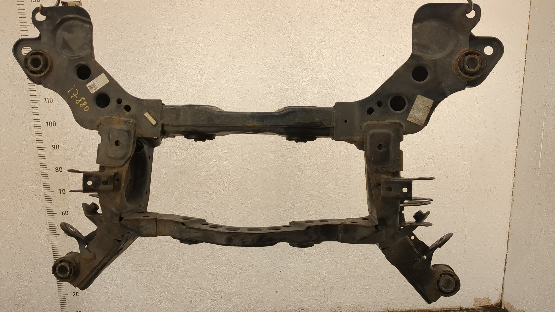 Балка задняя