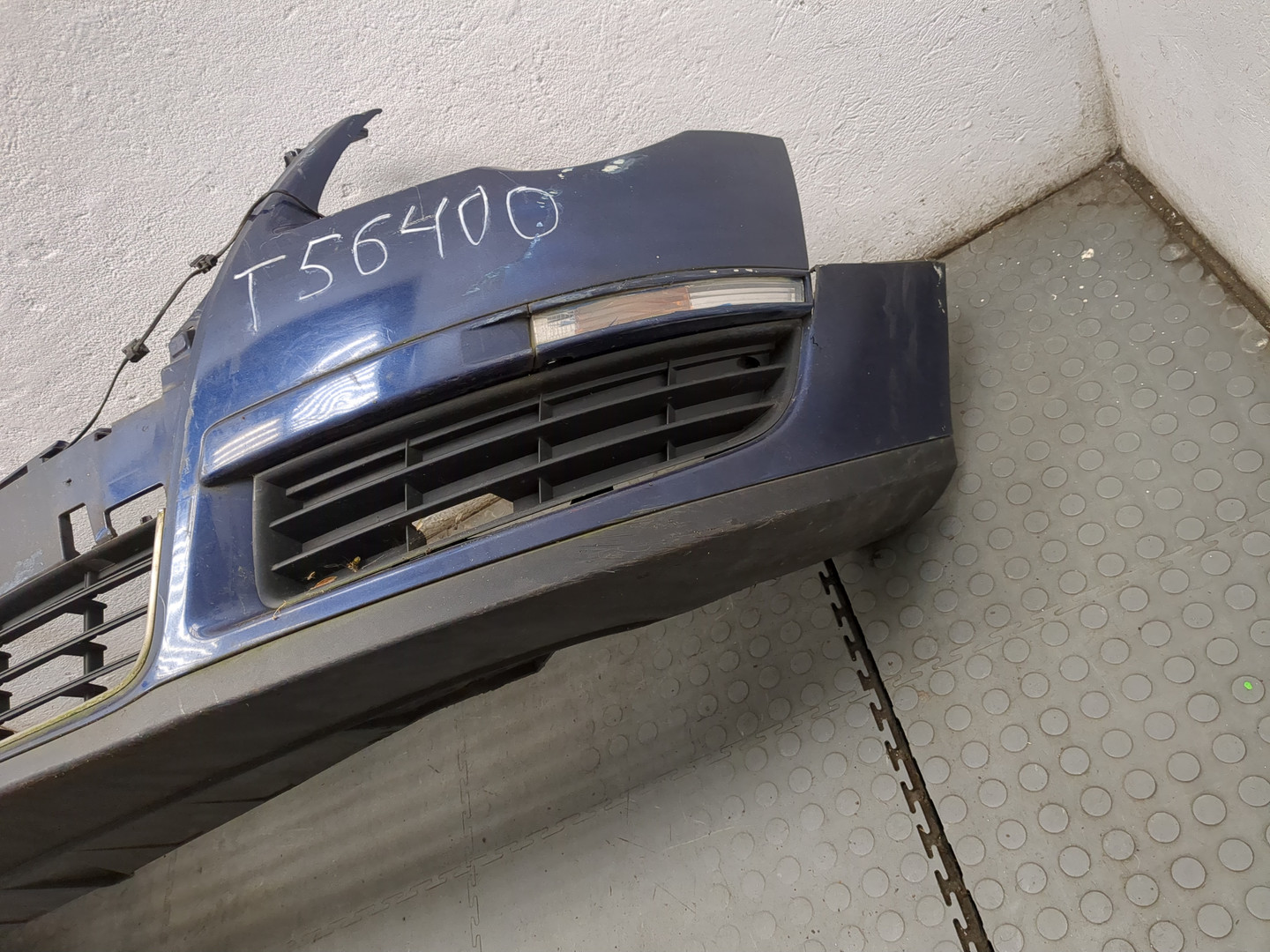 Бампер передний