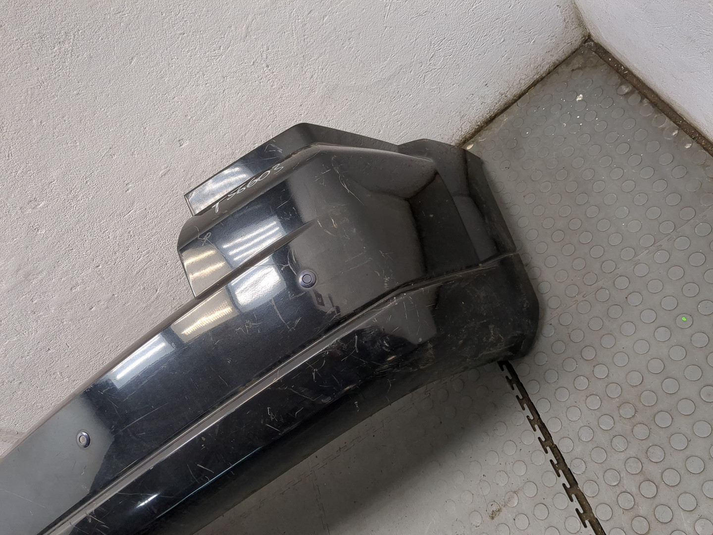 Бампер задний