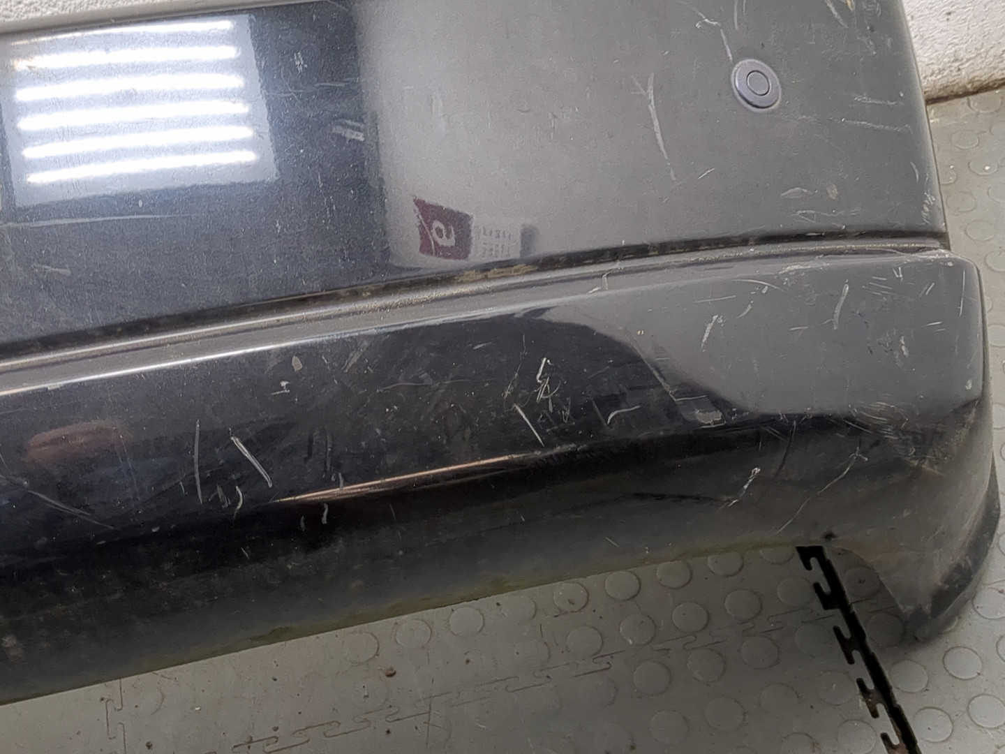 Бампер задний