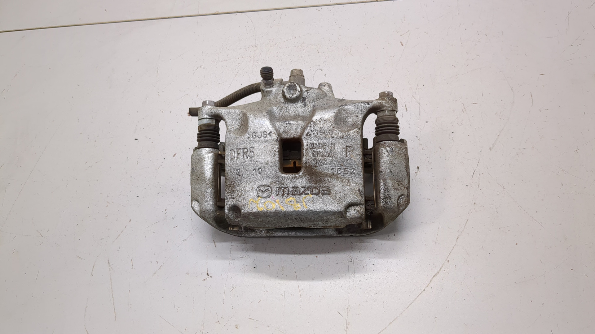 Суппорт передний правый