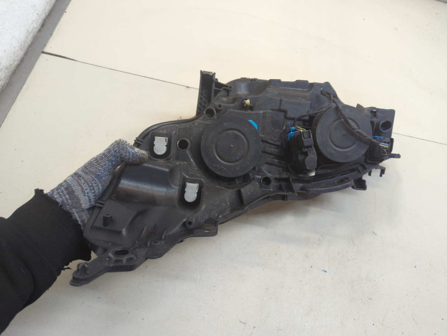 Фара правая