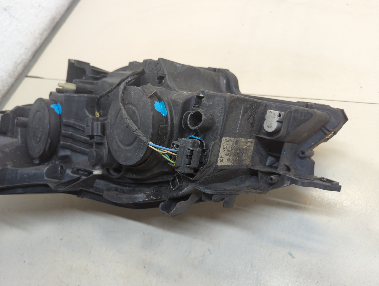 Фара правая