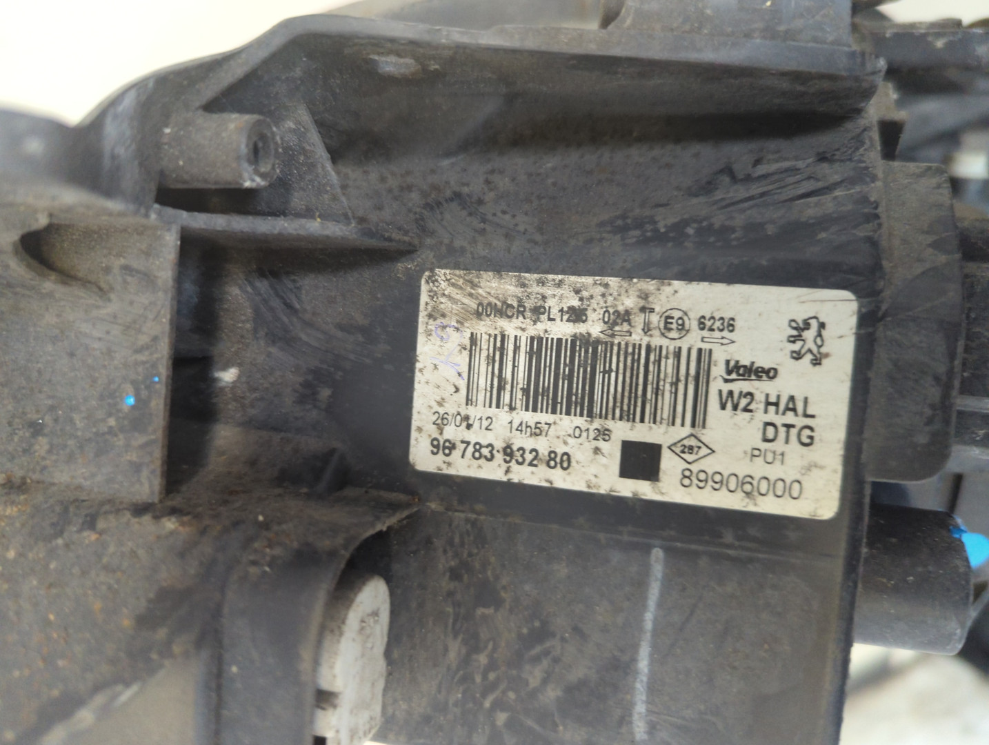 Фара правая