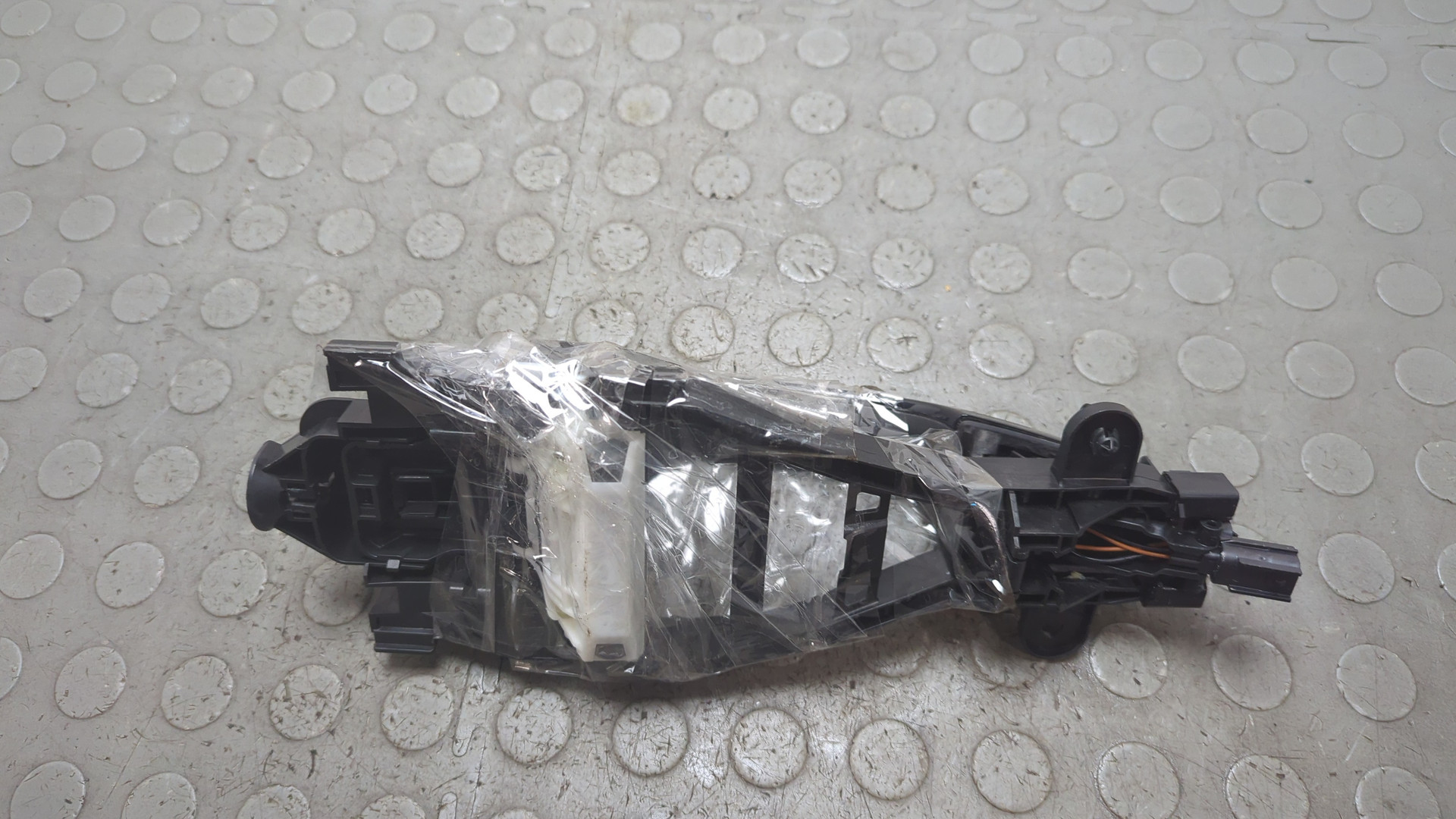 Ручка двери наружная