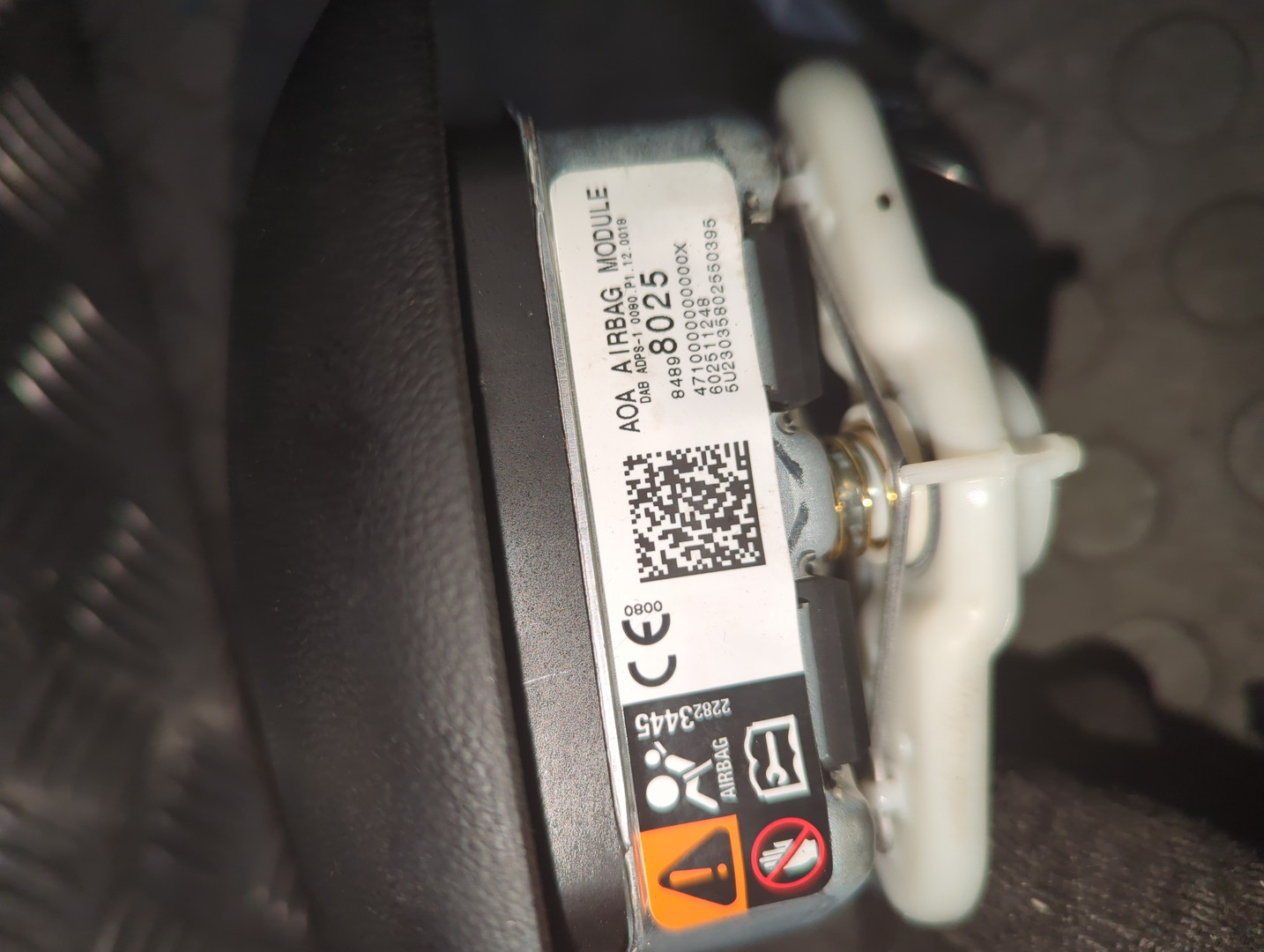 Подушка безопасности в рулевое колесо