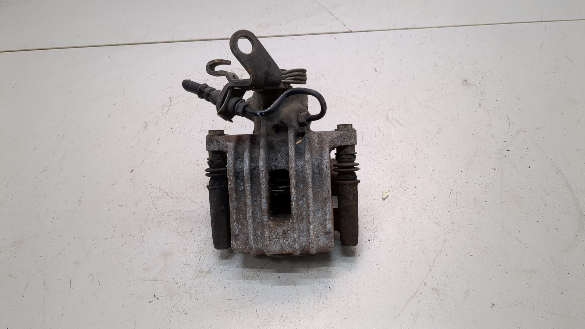 Суппорт задний правый