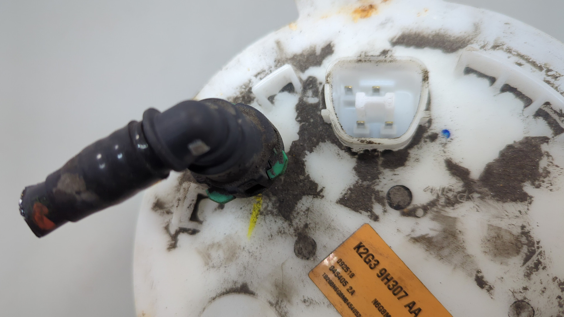 Насос топливный электрический