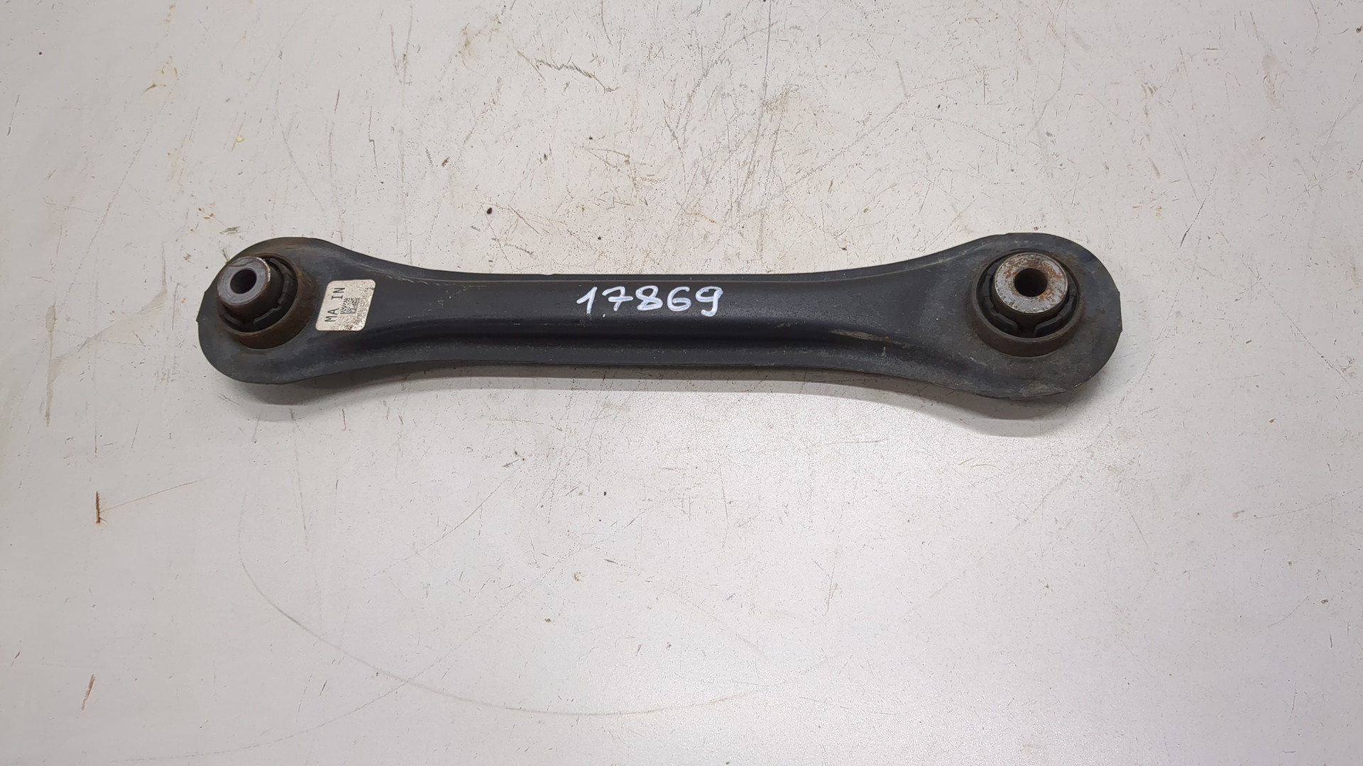 Рычаг задний