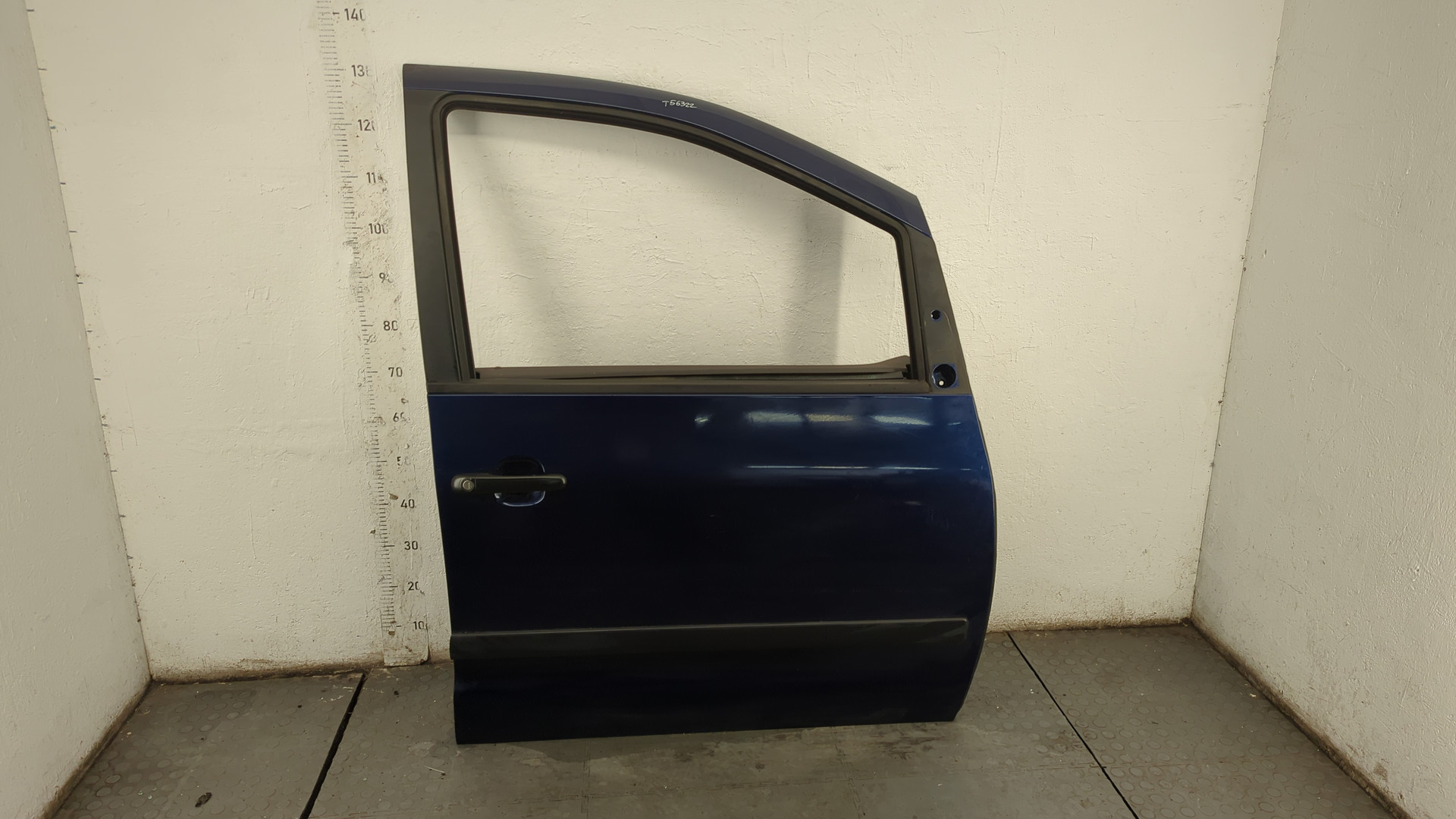 Дверь передняя правая