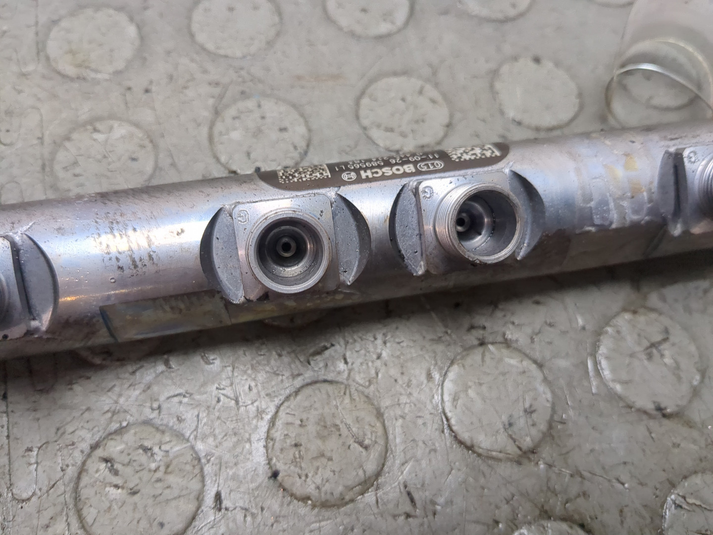 Рейка топливная (рампа)