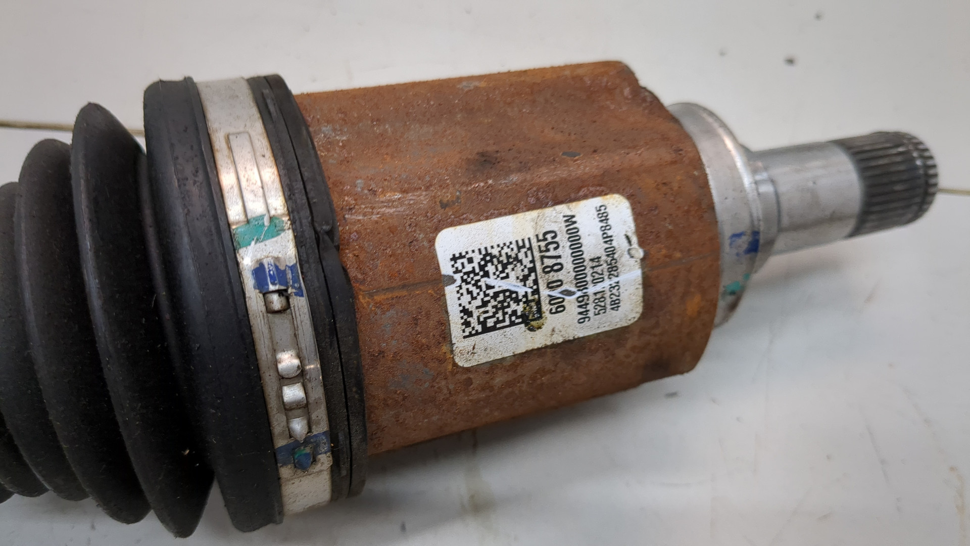 Полуось передняя правая