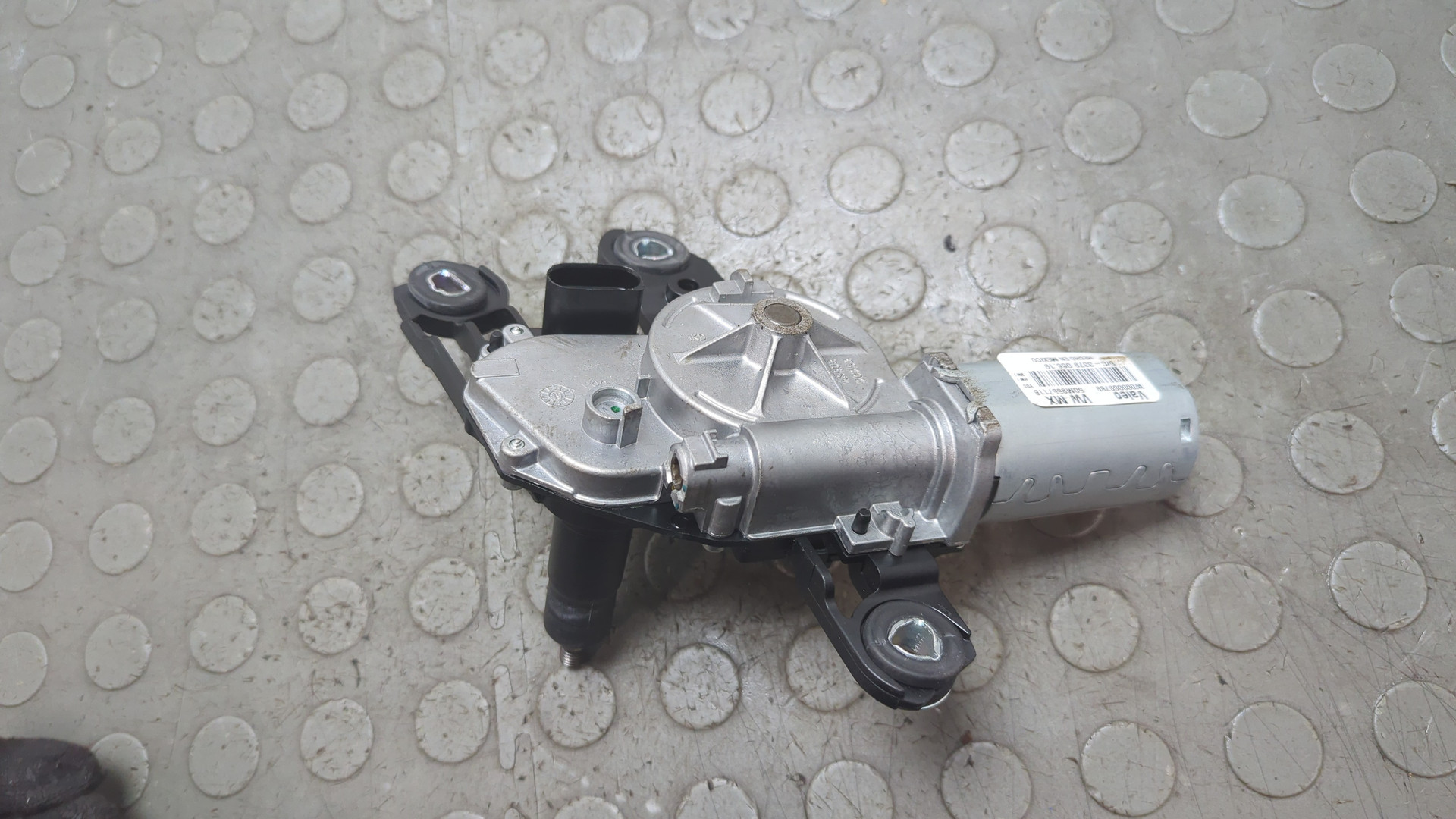 Моторчик стеклоочистителя задний