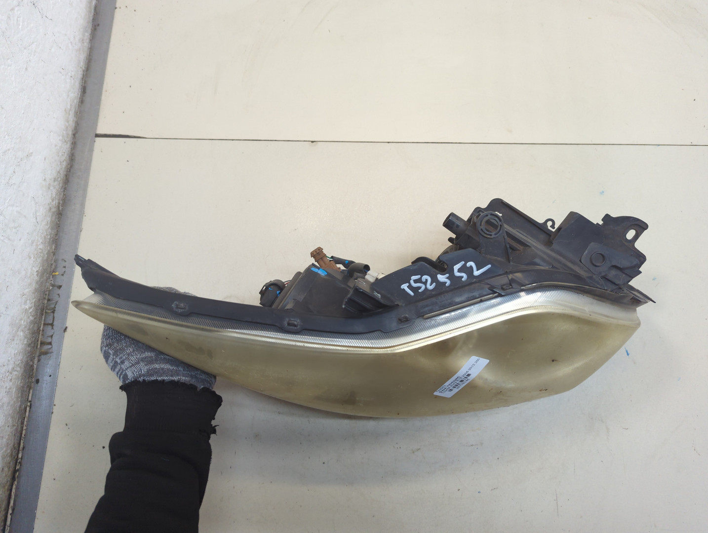 Фара правая