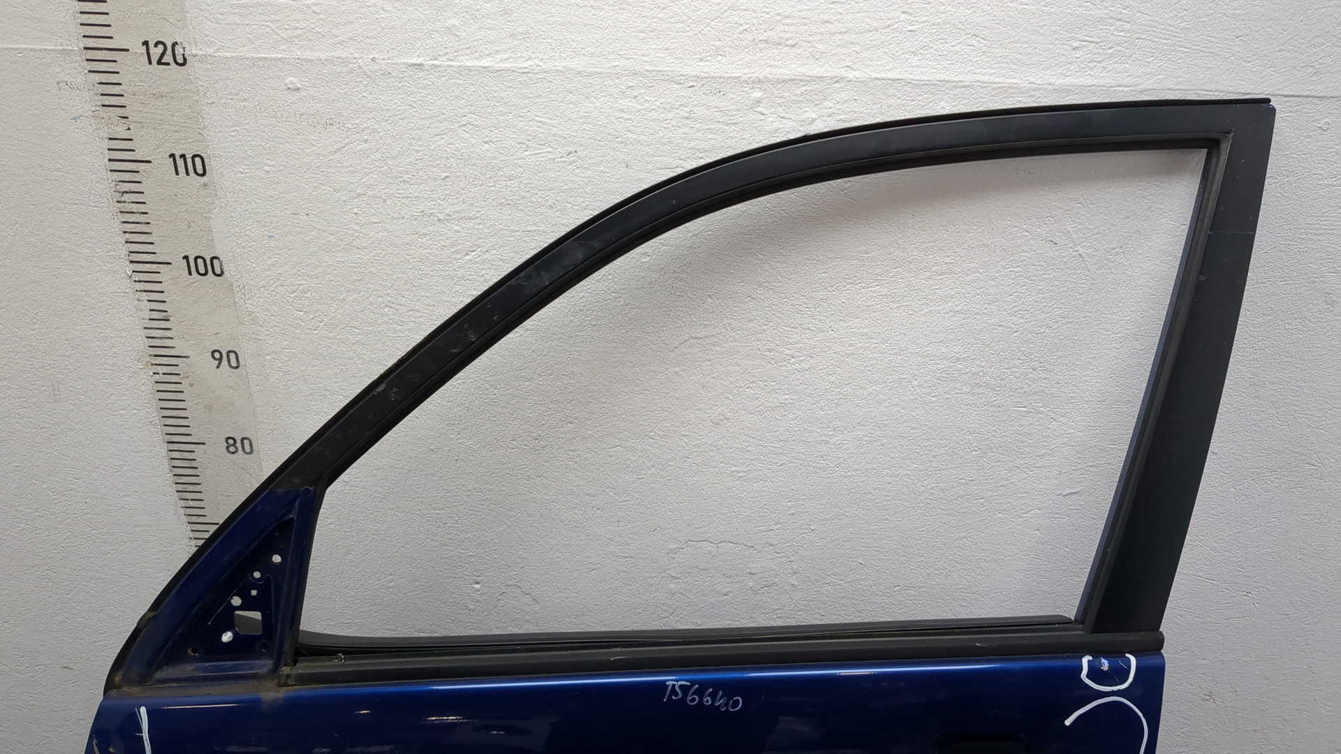 Дверь передняя левая