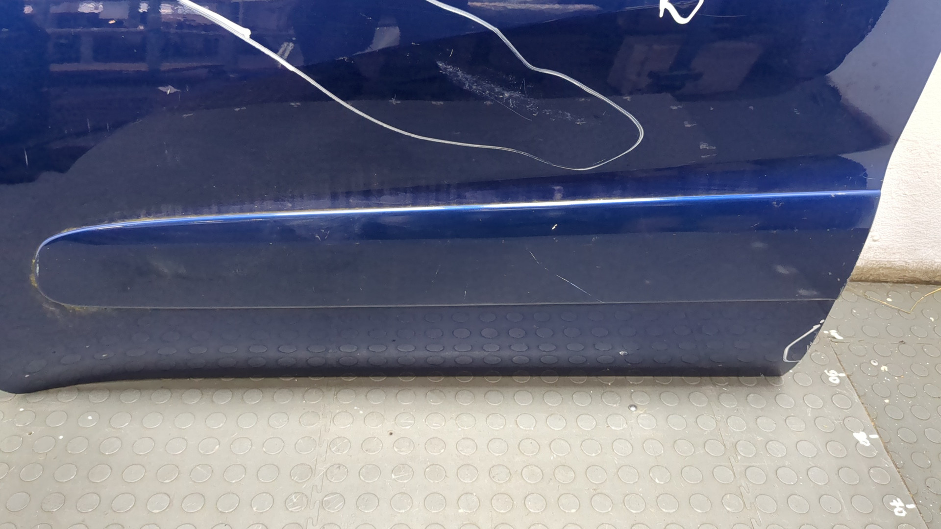 Дверь передняя левая