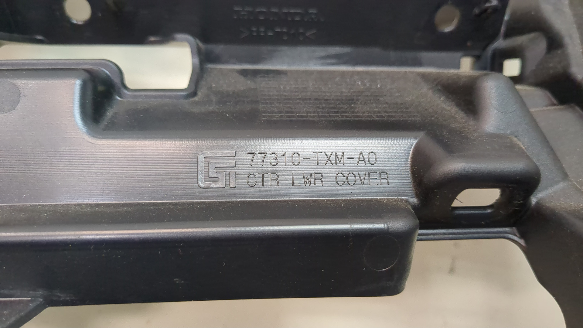 Кронштейн (сопут. товар)