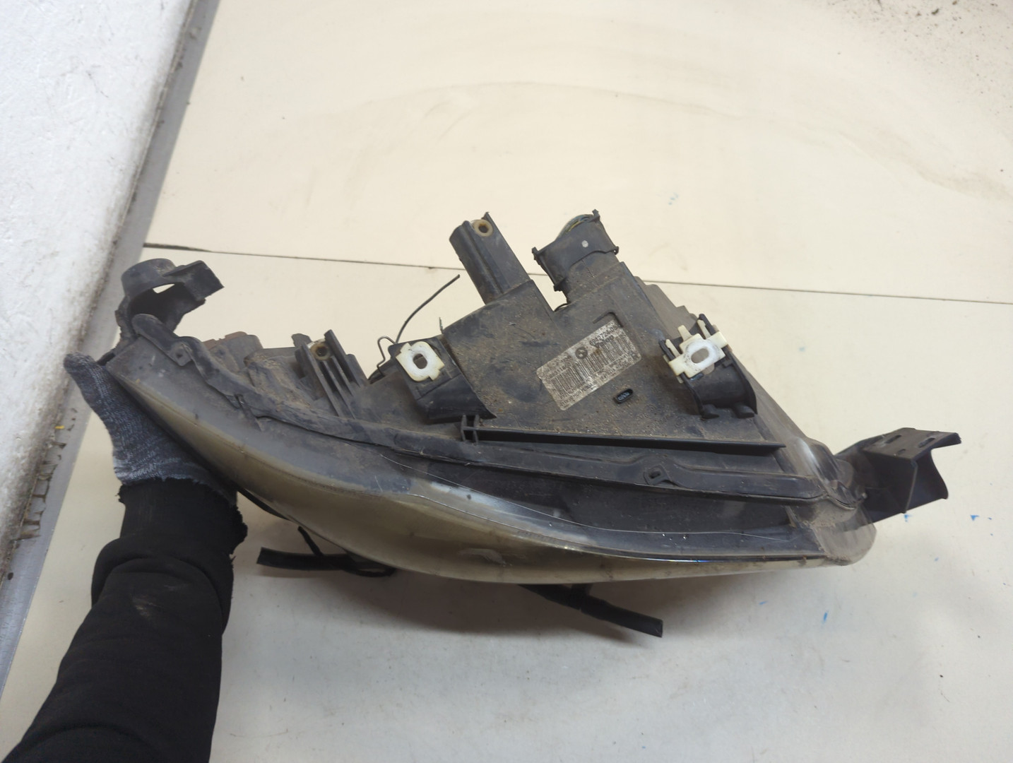 Фара правая