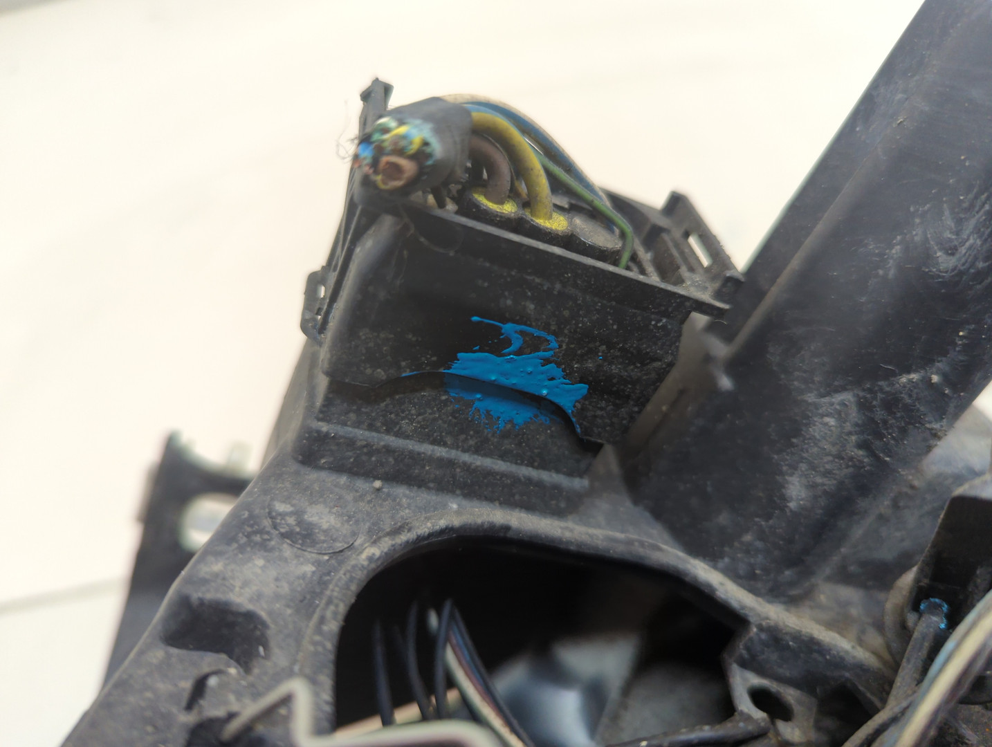 Фара правая