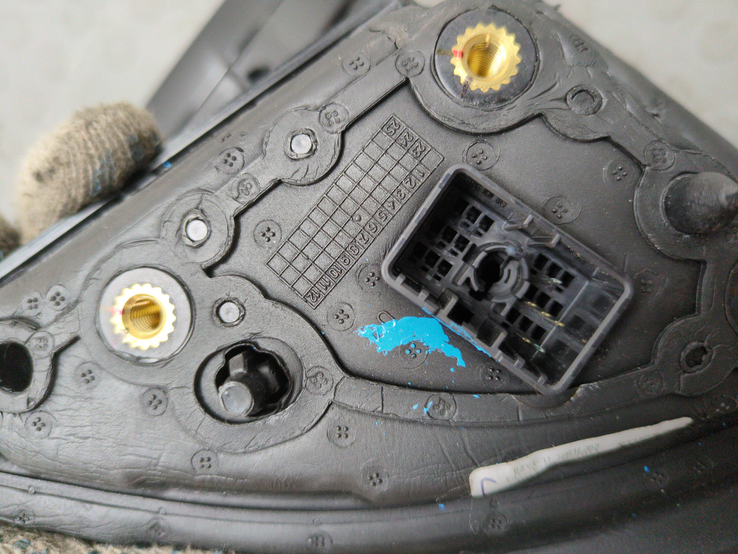 Зеркало правое электрическое