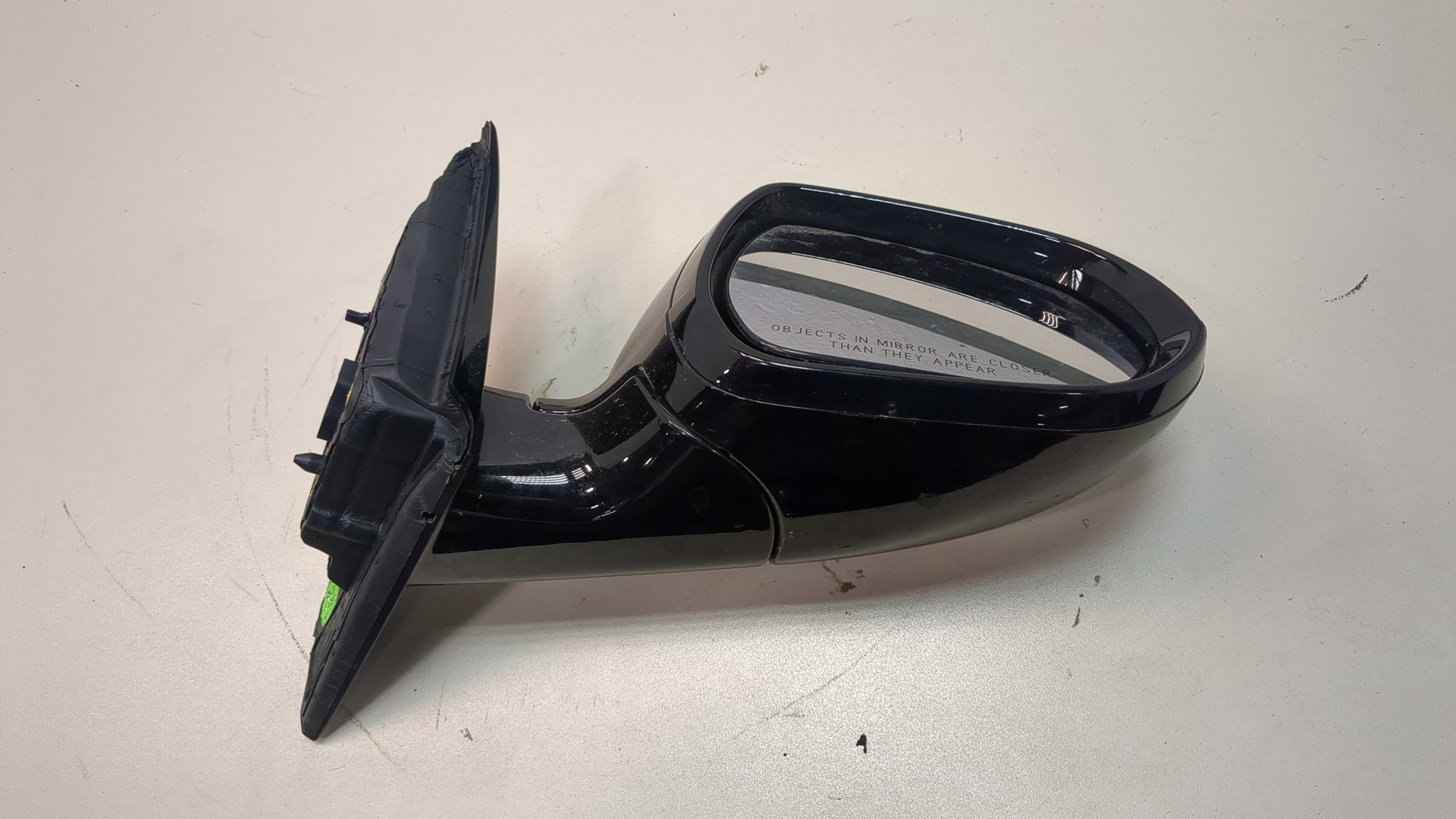 Зеркало правое электрическое