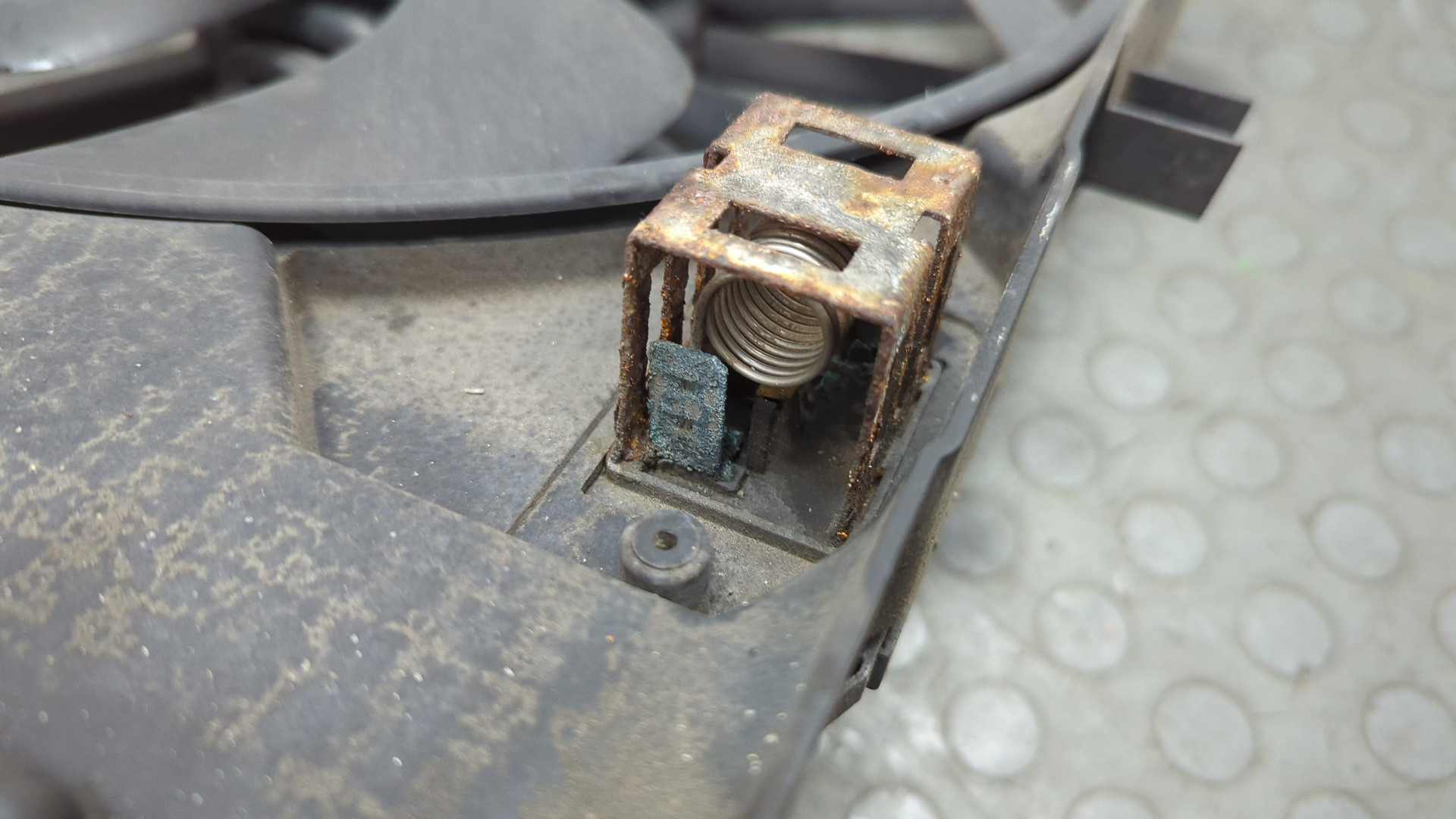 Вентилятор радиатора