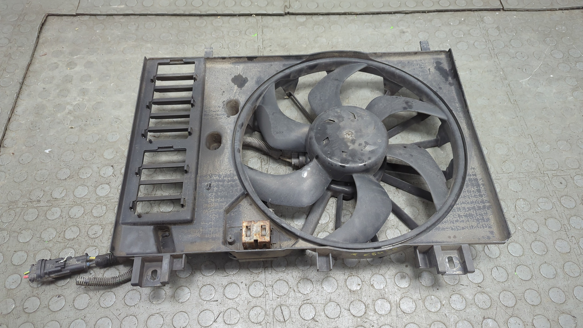 Вентилятор радиатора