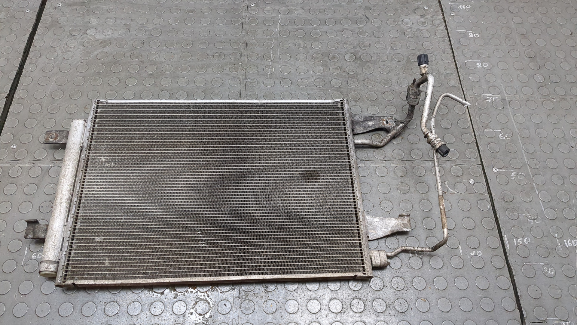 Радиатор кондиционера / конденсер
