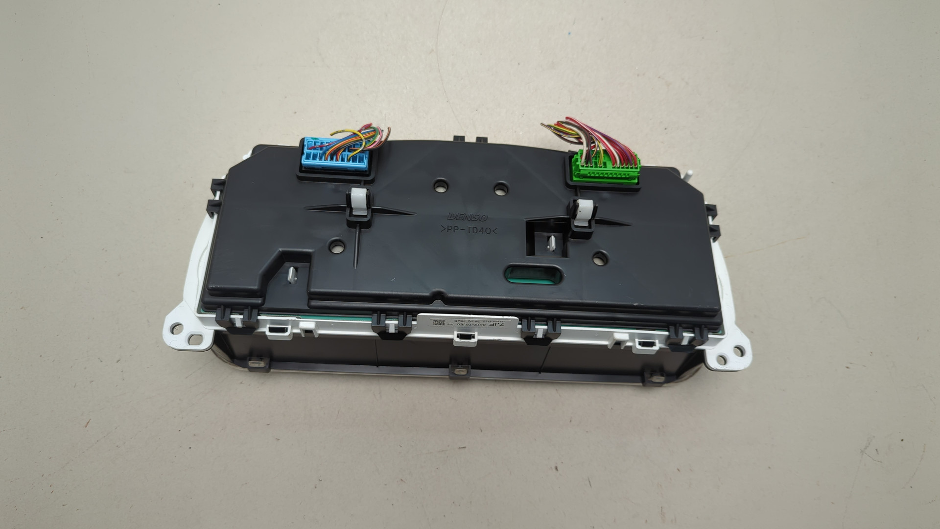 Панель приборов