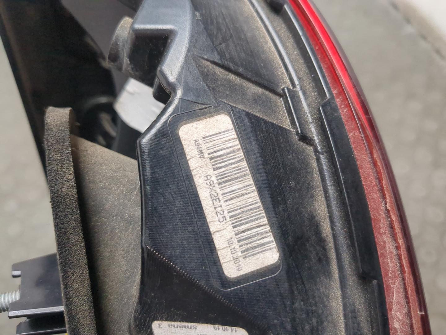 Фонарь задний внутренний правый