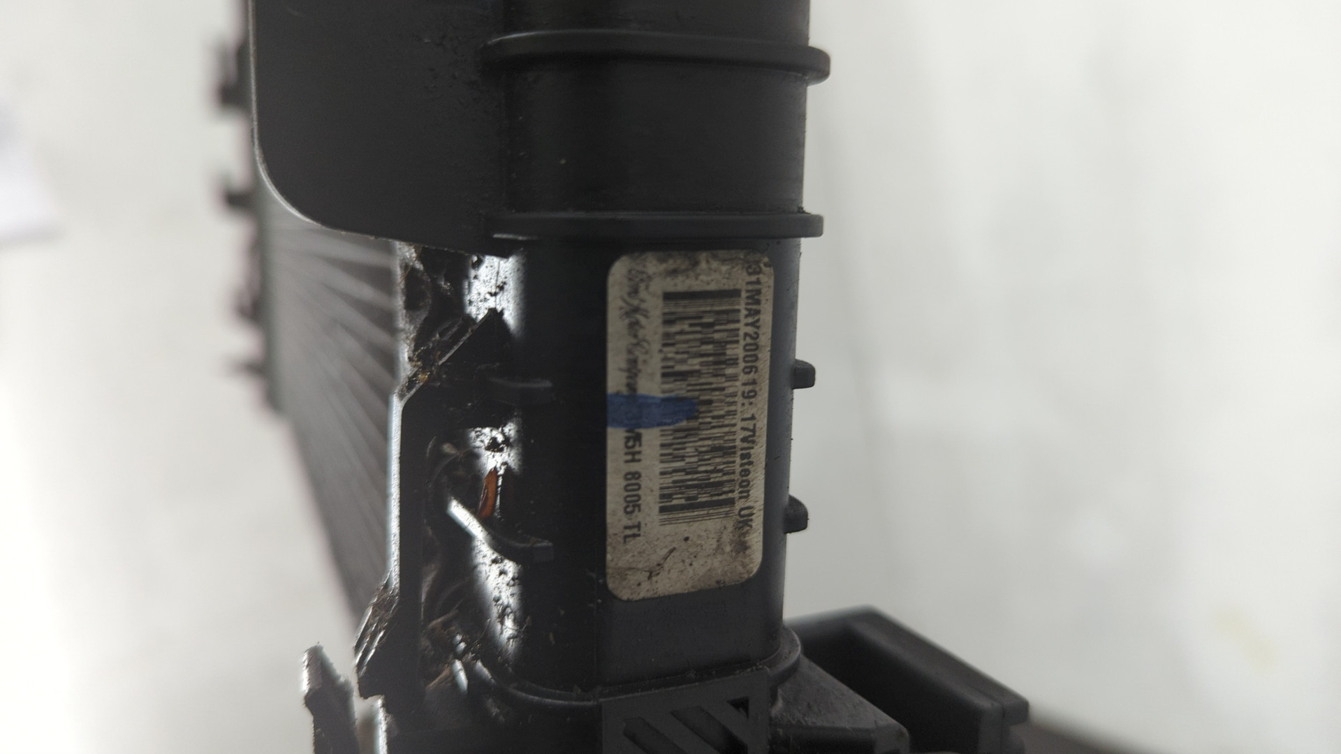 Радиатор охлаждения двигателя основной