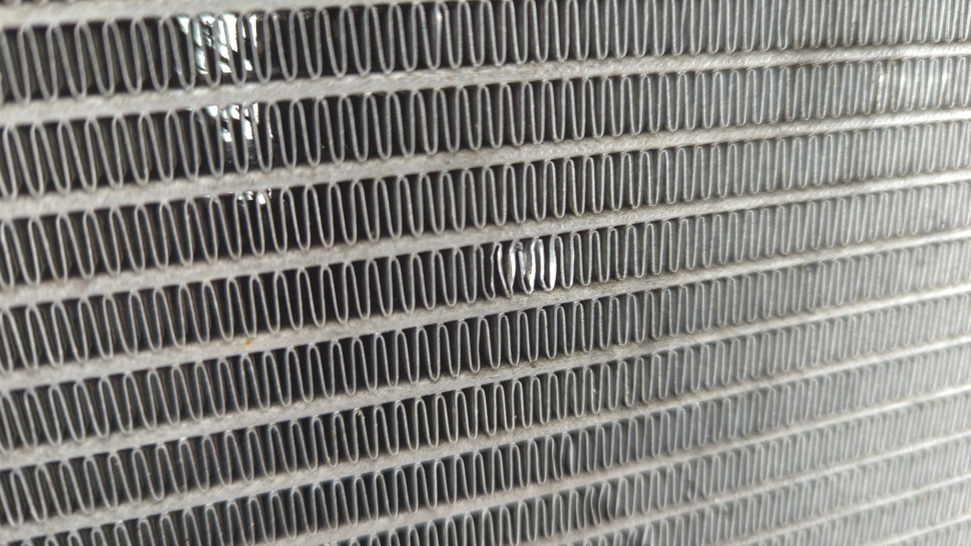 Радиатор охлаждения двигателя основной