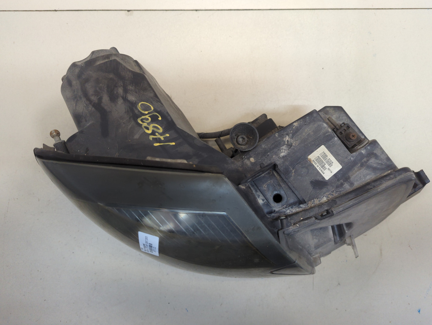 Фара правая