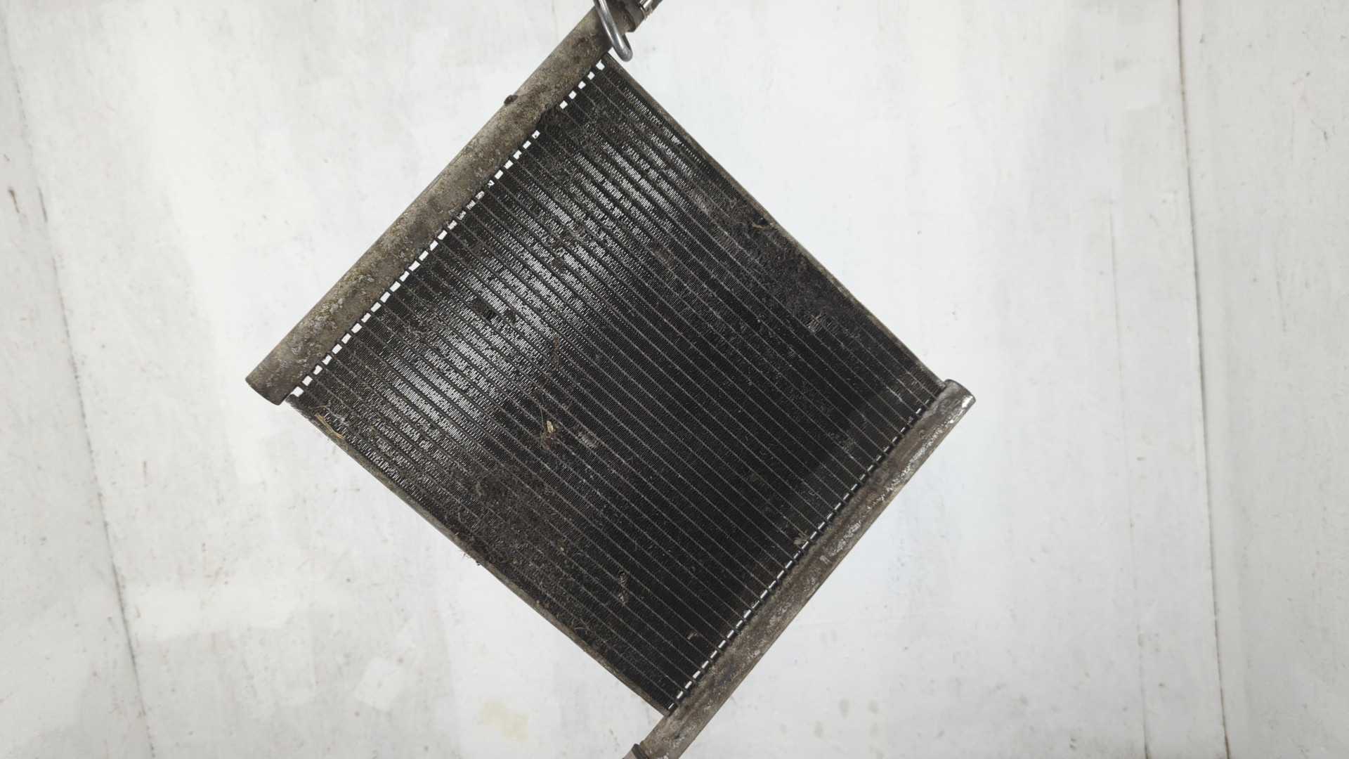 Радиатор охлаждения двигателя основной