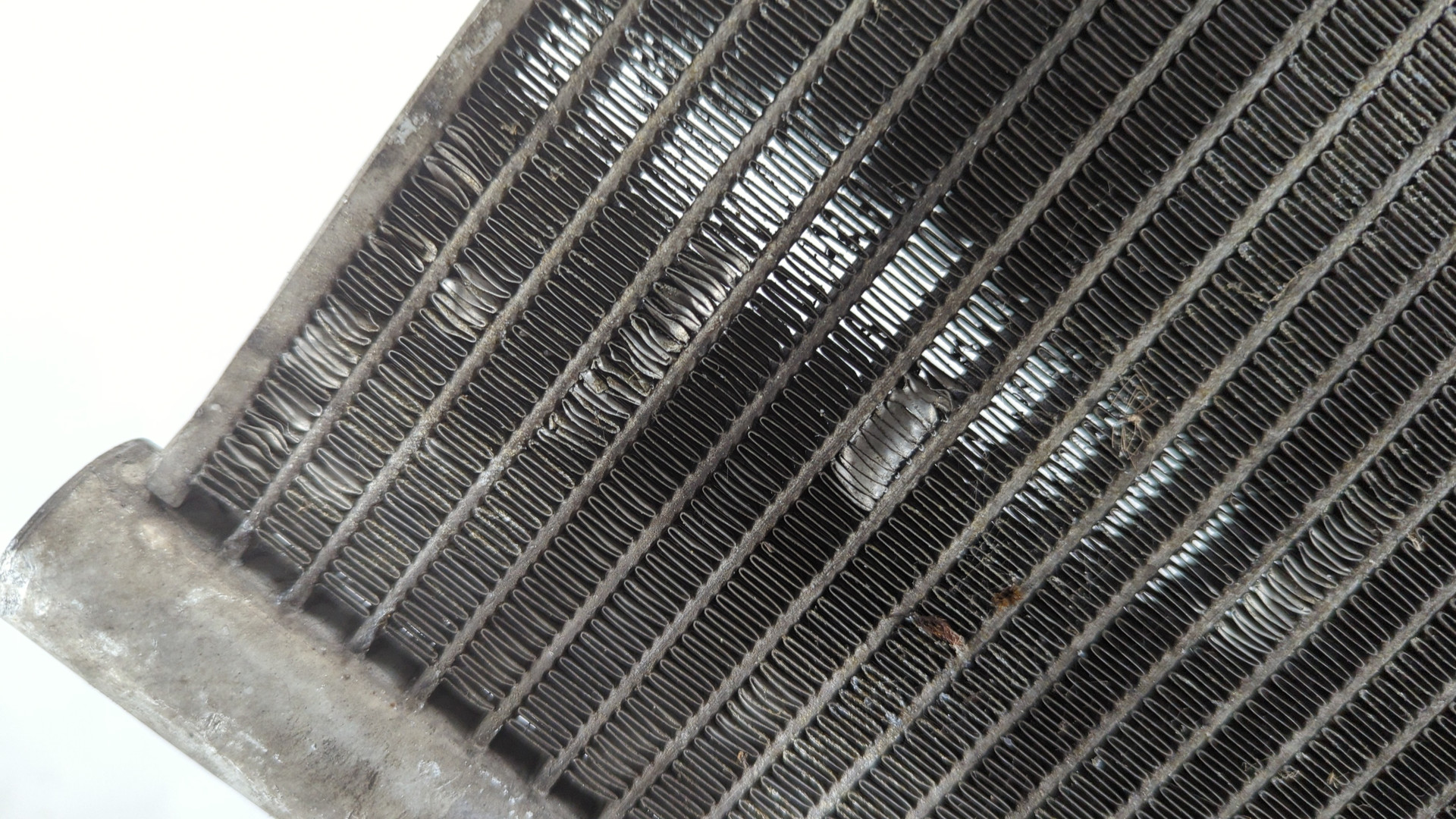 Радиатор охлаждения двигателя основной