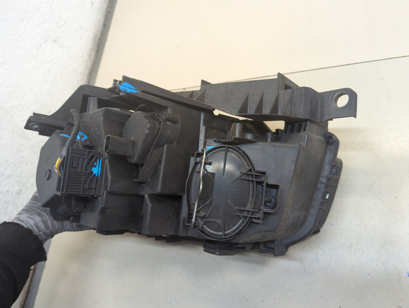 Фара правая