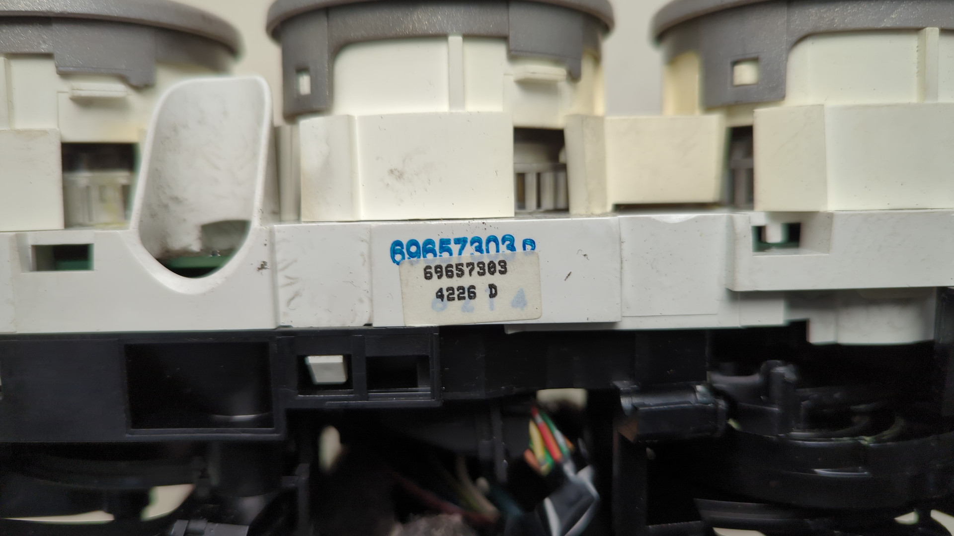 Переключатель отопителя