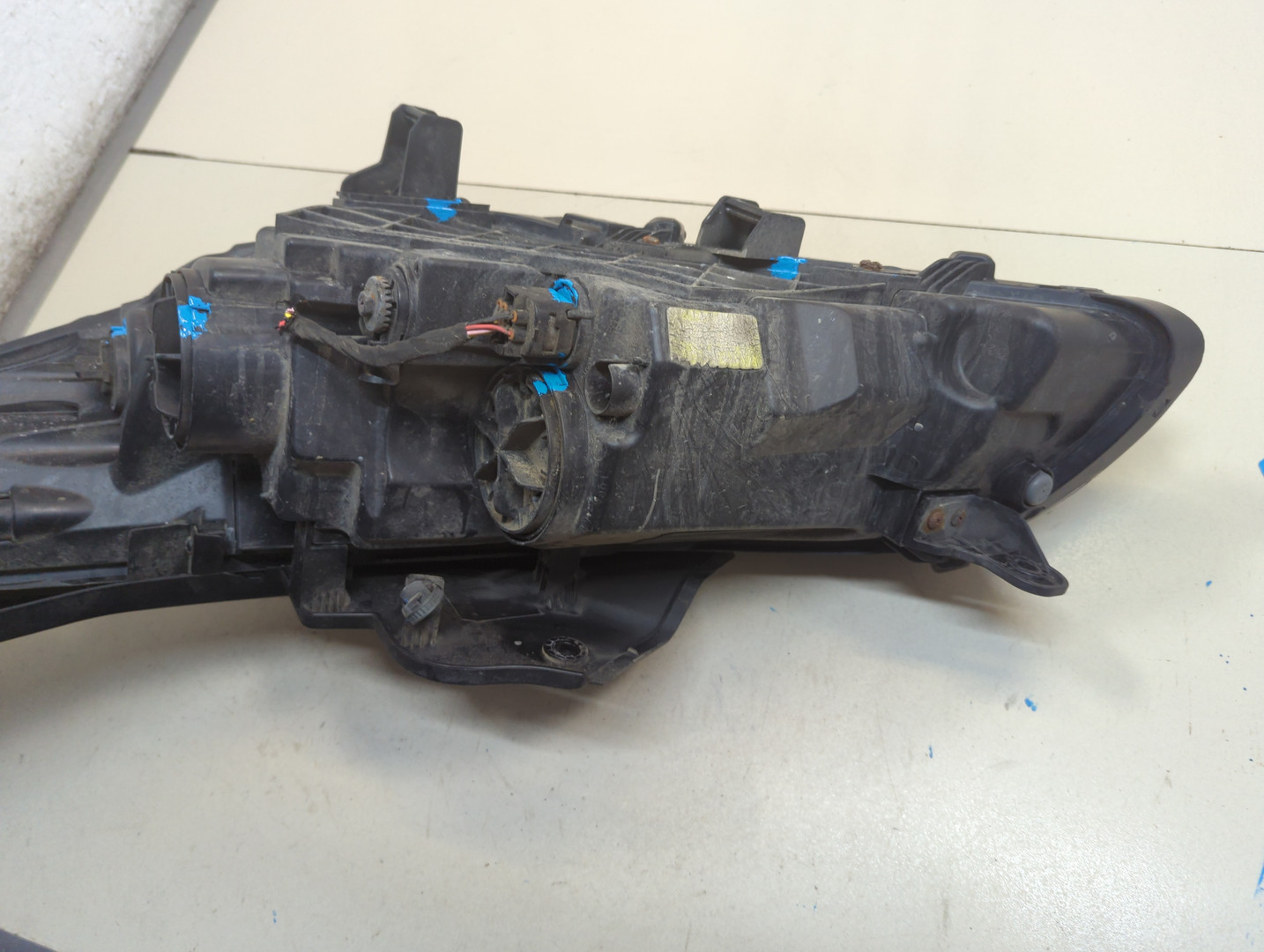 Фара правая