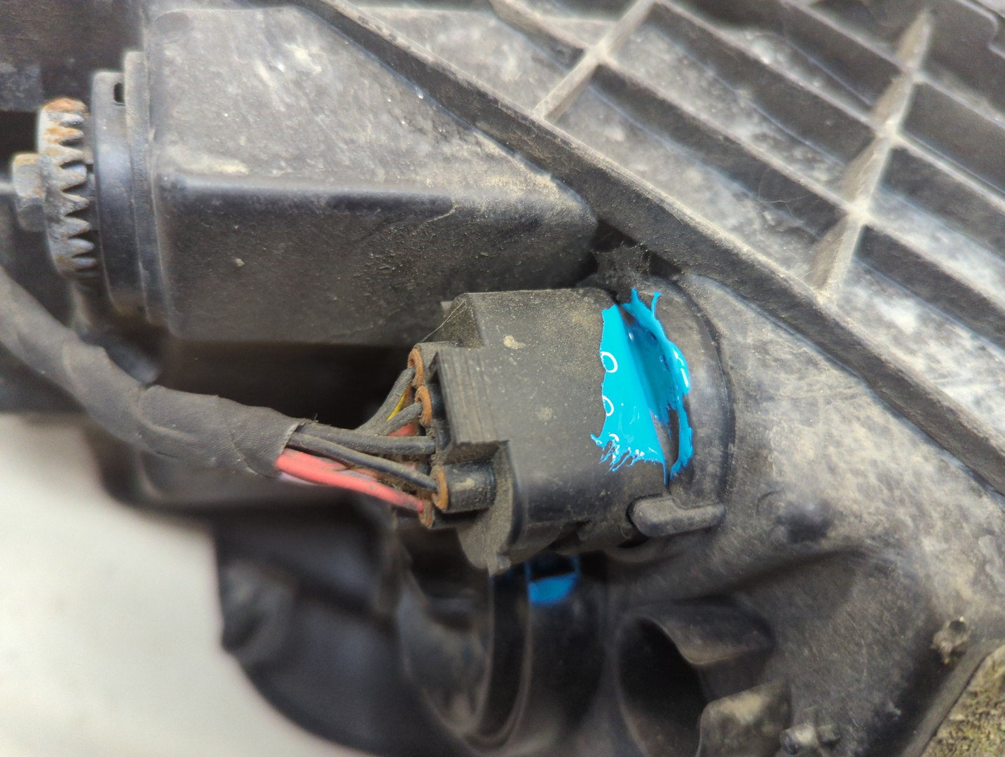 Фара правая