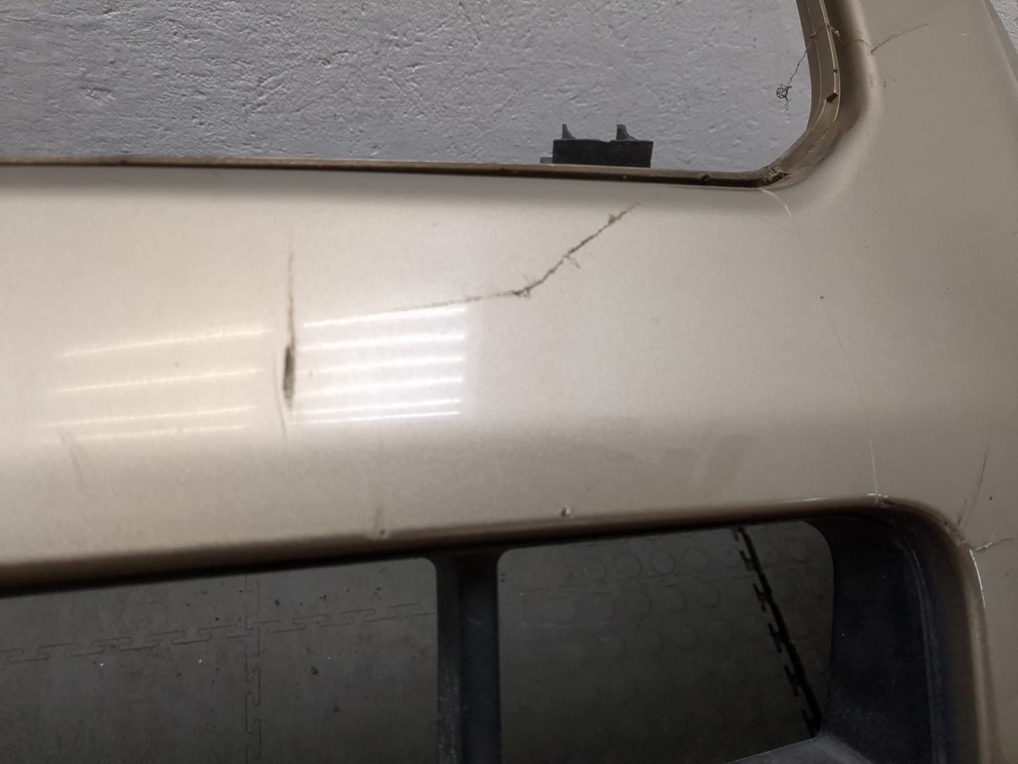 Бампер передний