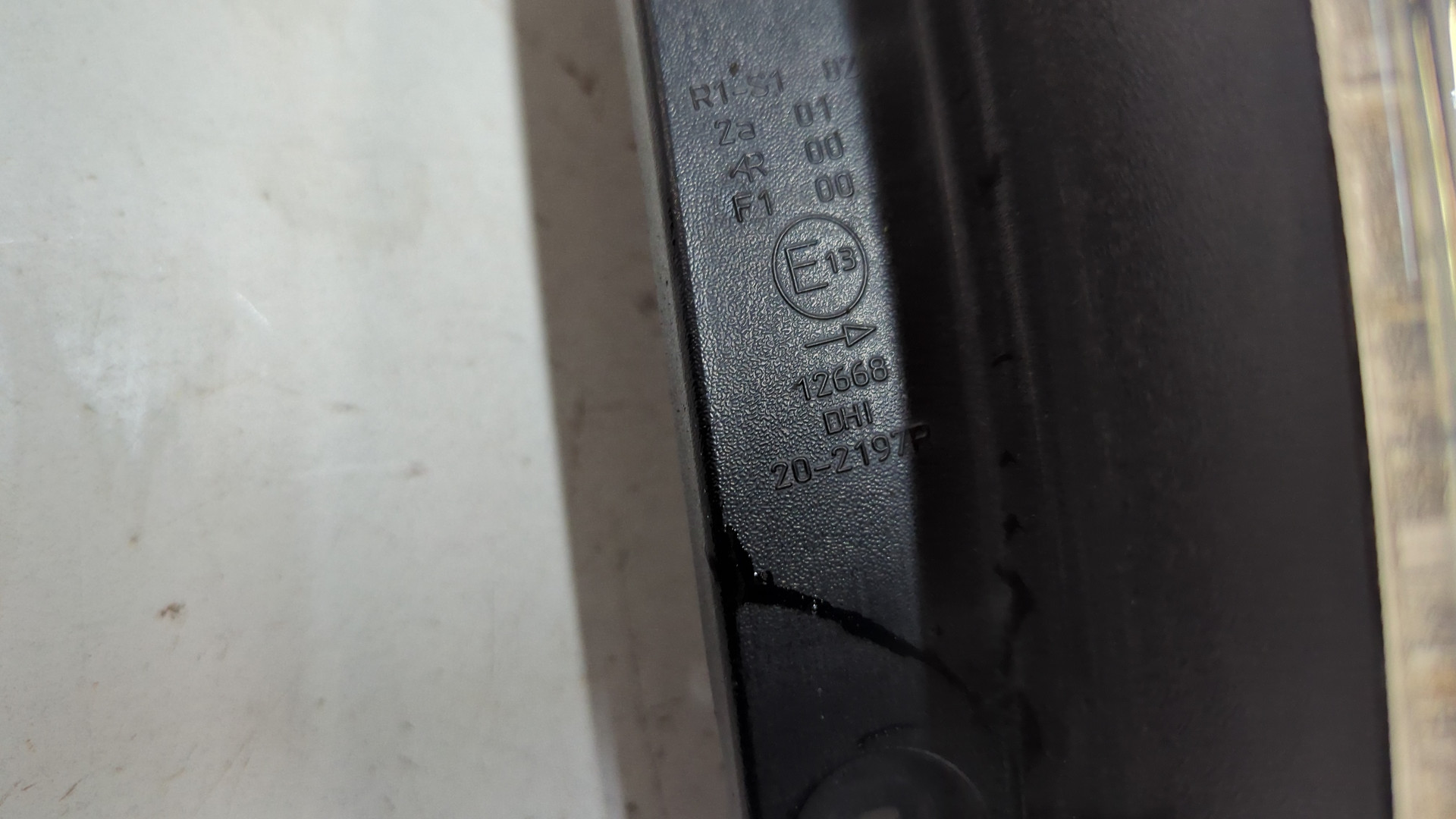 Фонарь задний правый