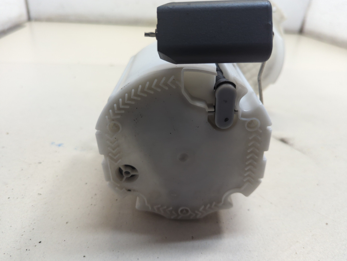 Насос топливный электрический