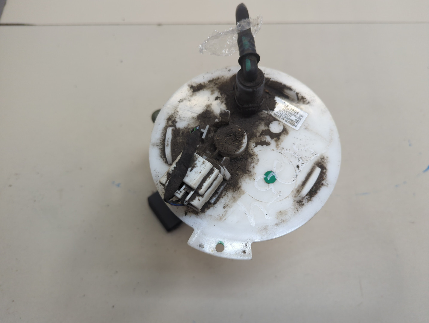 Насос топливный электрический