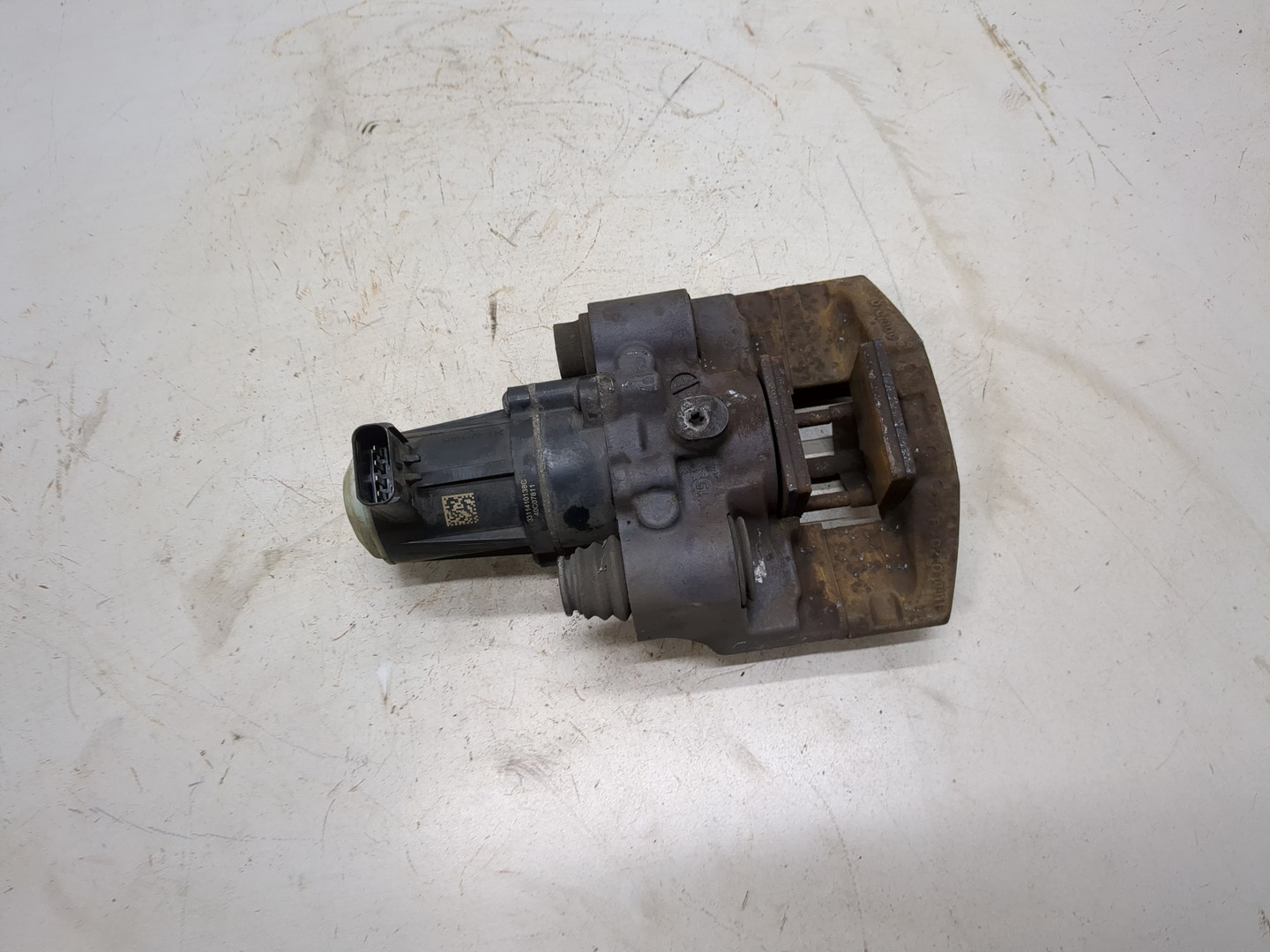 Суппорт задний